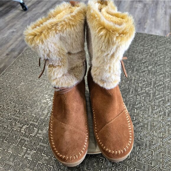 🐢 Toms Nepal Sherpa Snow Boot. SIZE 7. NWOT - Picture 10 of 12